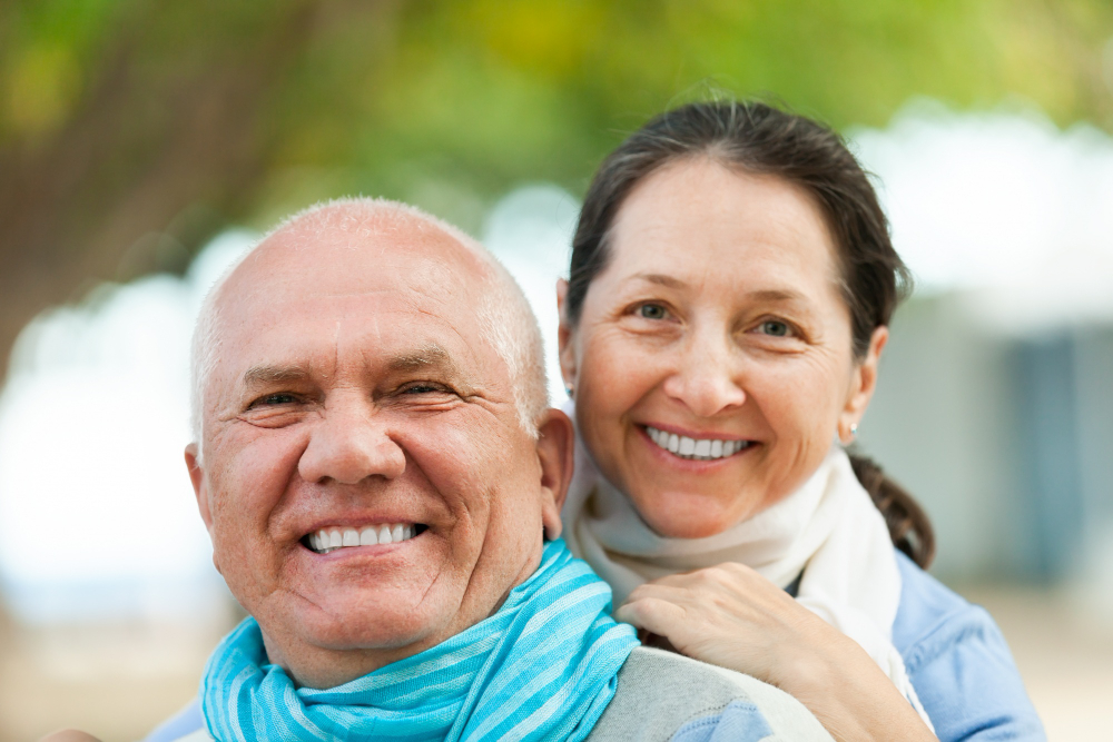 Senior couple that is happily covered by Medicare